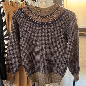 Elegant Knit Sweater with Patterned Yoke